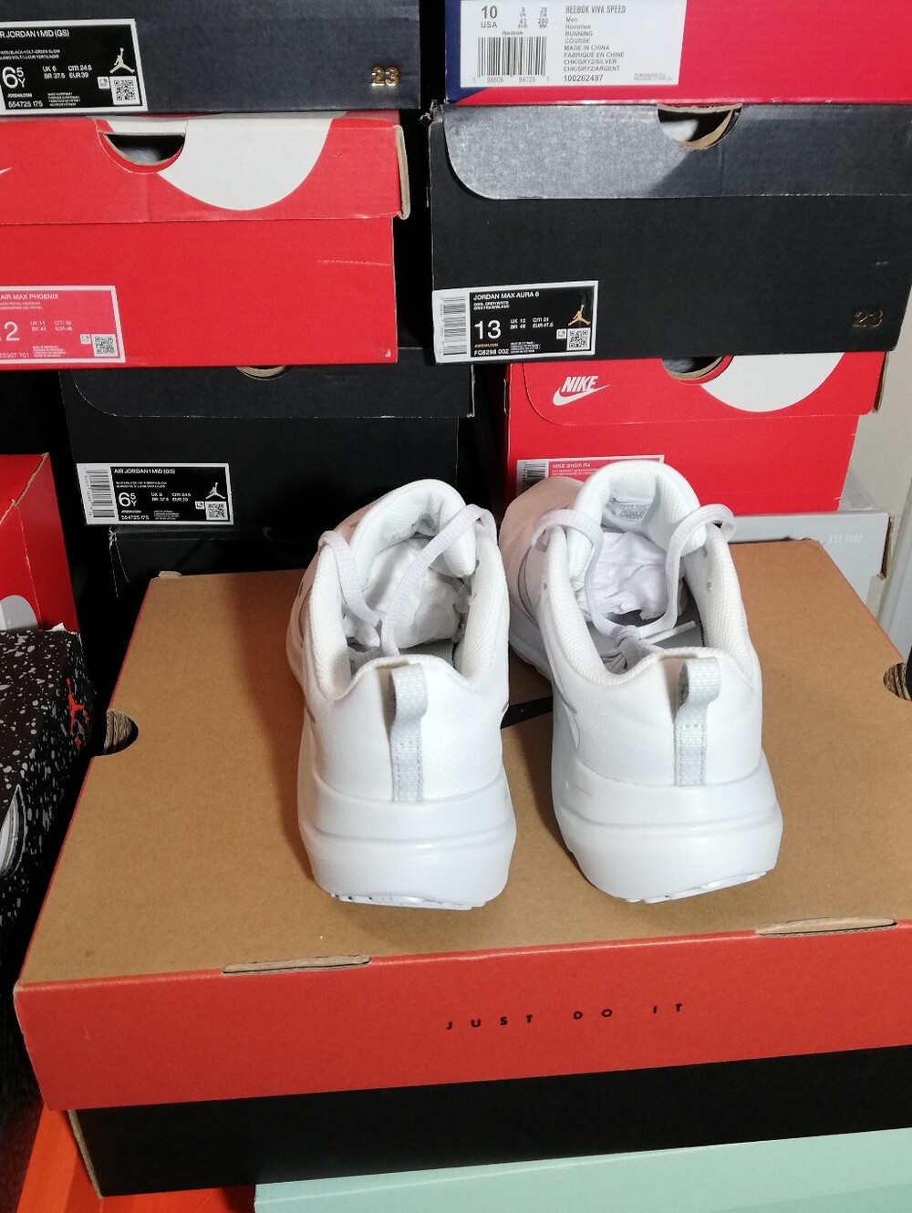 NIKE DOWNSHIFTER "HOLOGRAM SWOOSH" LIKE NEW WORE ONCE - Picture 6 of 9